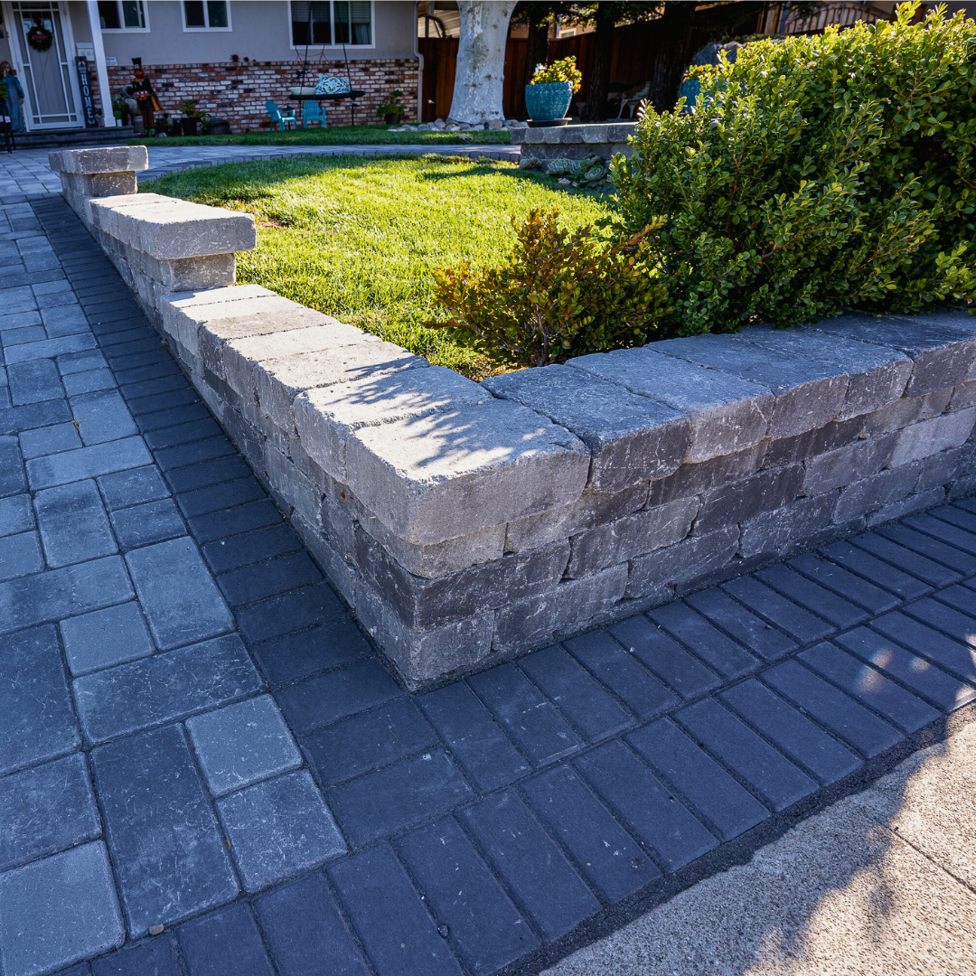 comparison of interlocking and dry-stacked concrete blocks comparison of interlocking and dry-stacked concrete blocks